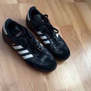 Adidas Men's Black and White Sneakers